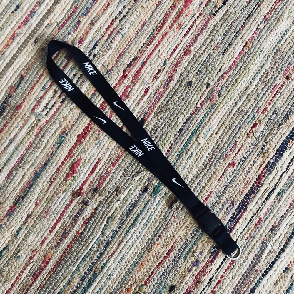 Nike Lanyard 👽